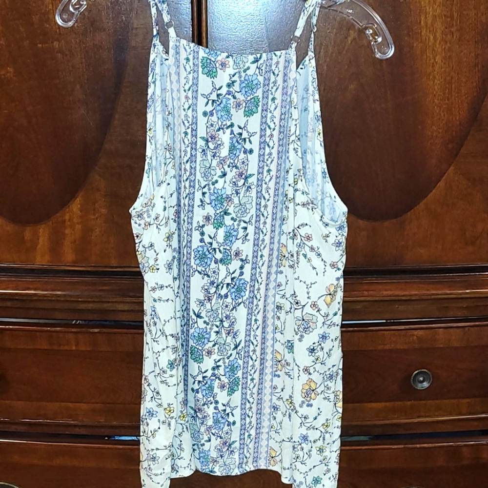 Womens Sleeveless Blouse